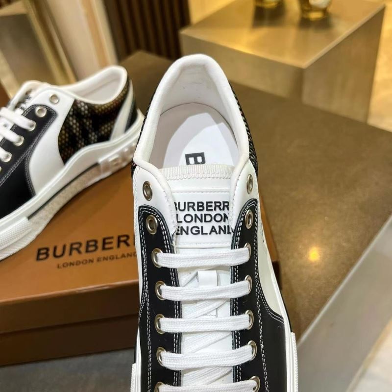 Burberry Low Shoes